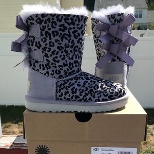 UGG T EXOTIC BAILEY BOW II